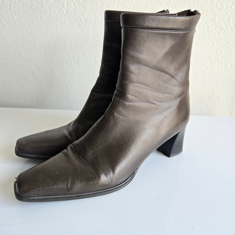 Stuart Weitzman Viale Brown Leather Square Toe Ankle Boots Block Heel‎ Size 9 AA